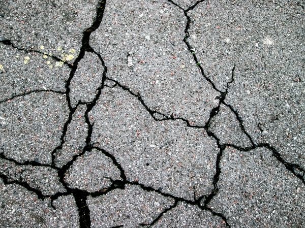 Driveway Crack Filling in Fayetteville